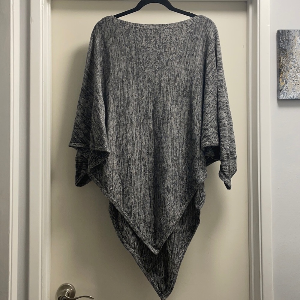 Lulu lemon cape